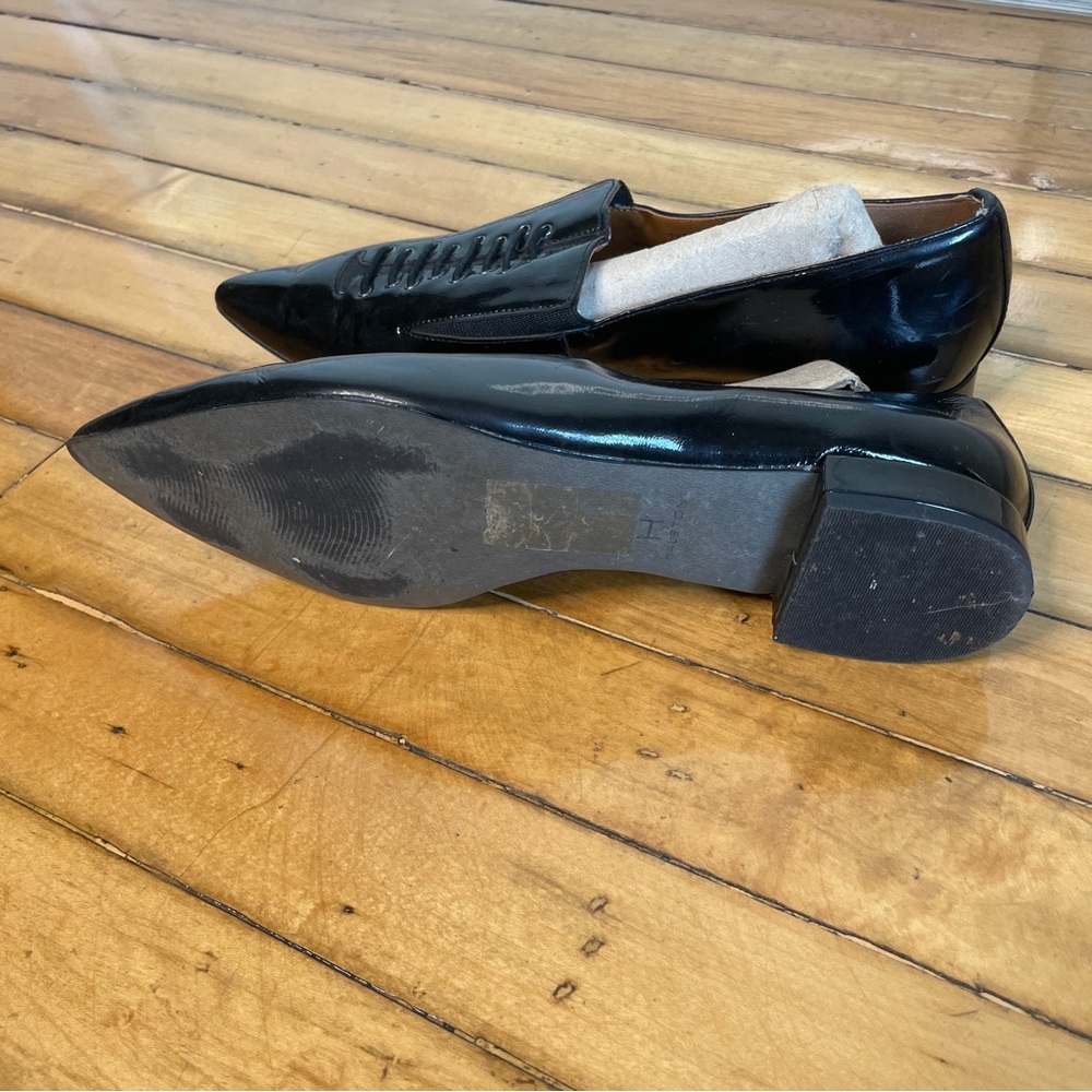 Halston “Ronda” Flats - Picture 7 of 13